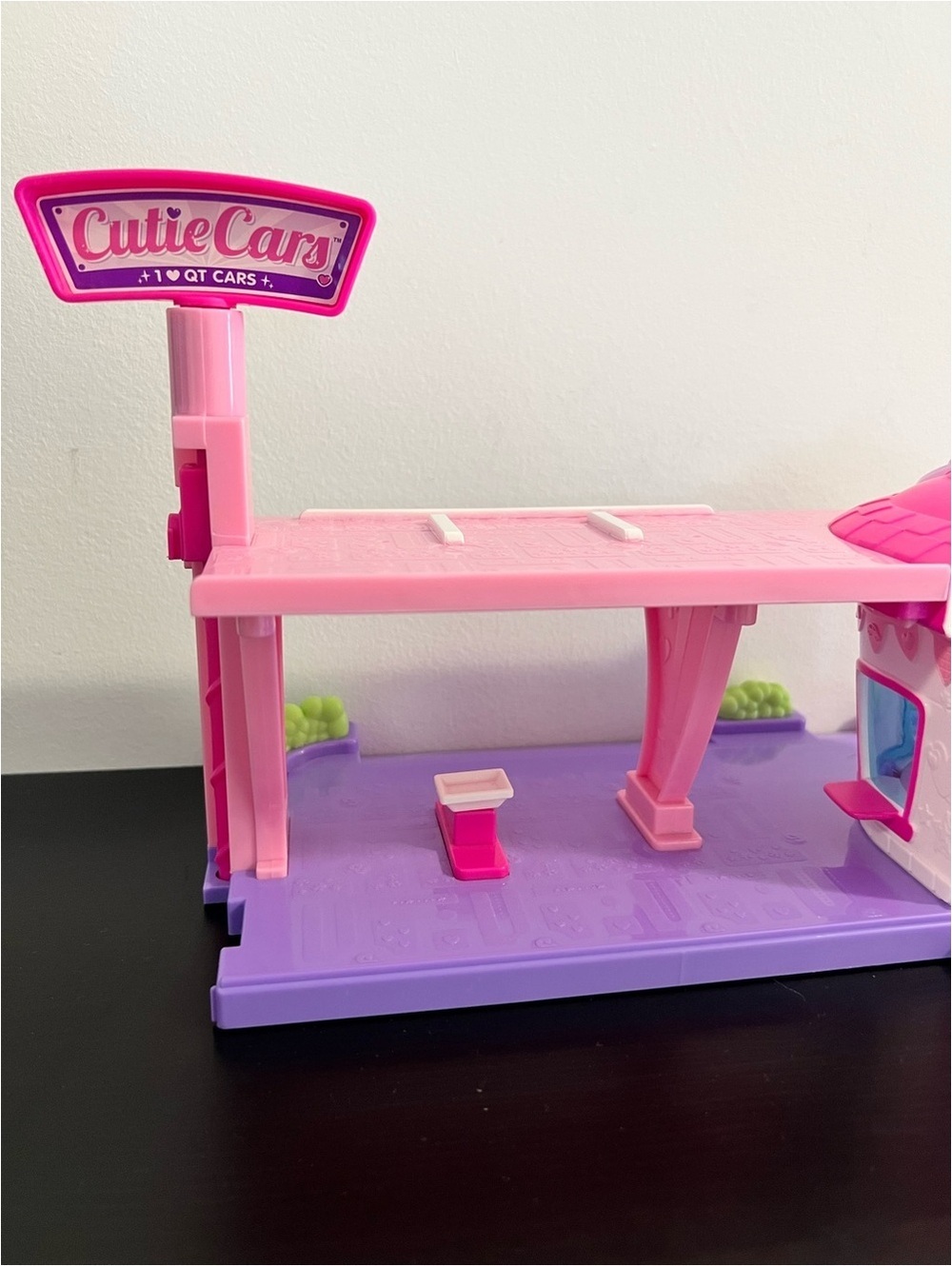 Cutie Cars Ice Cream Shop Playset Pink Purple Mini Garage Toy - Picture 5 of 8